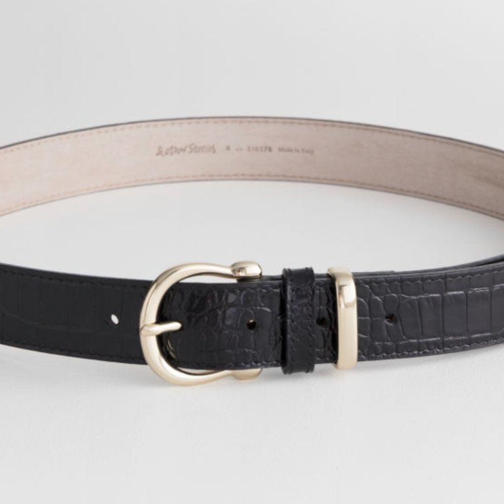 SOLD Other Stories Croc Embossed Leather Belt Women's XS Black and Gold Hardware